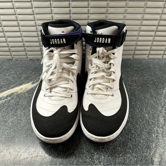 Jordan | Shoes | Nike Airjordanko 23 White Dark Concord  display picture 3